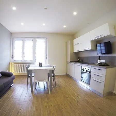 Appartamento Holiday House Italia - *