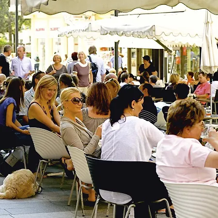 Apartment Holiday House Italia - Merano