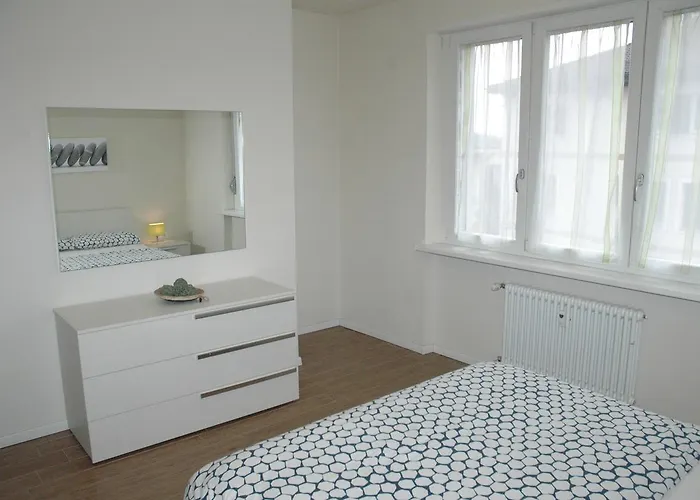 Holiday House Italia - ميرانو